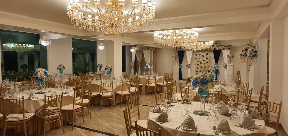 Crown wedding hall